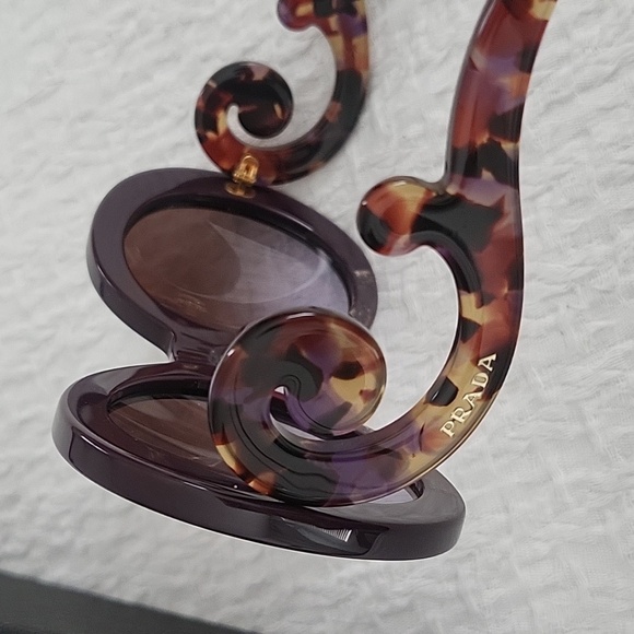 Prada Sunglasses - Picture 4 of 6